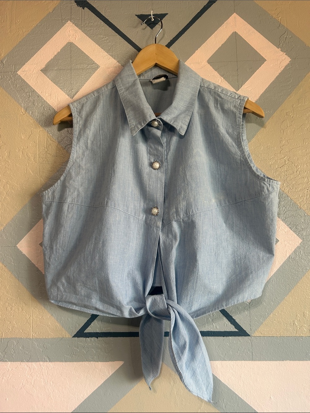 Chambray Tie-Front Sleeveless Shirt - Light Blue